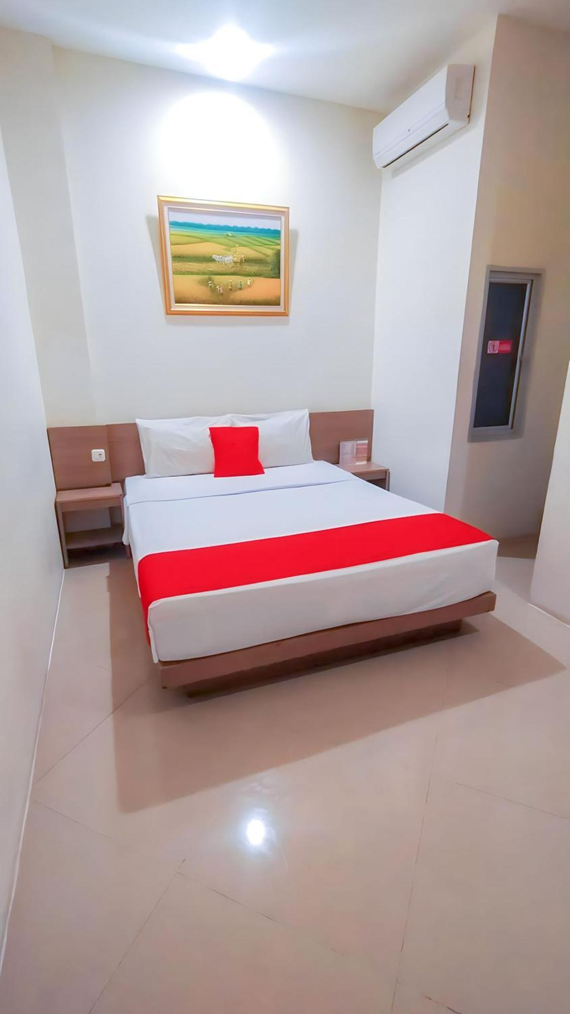 Hotel Domino Палембанг Екстер'єр фото